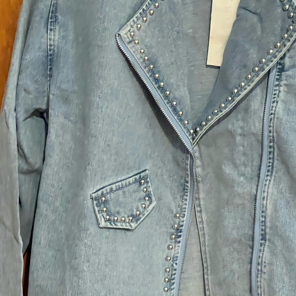 Denim jacket - Picture 3 of 9